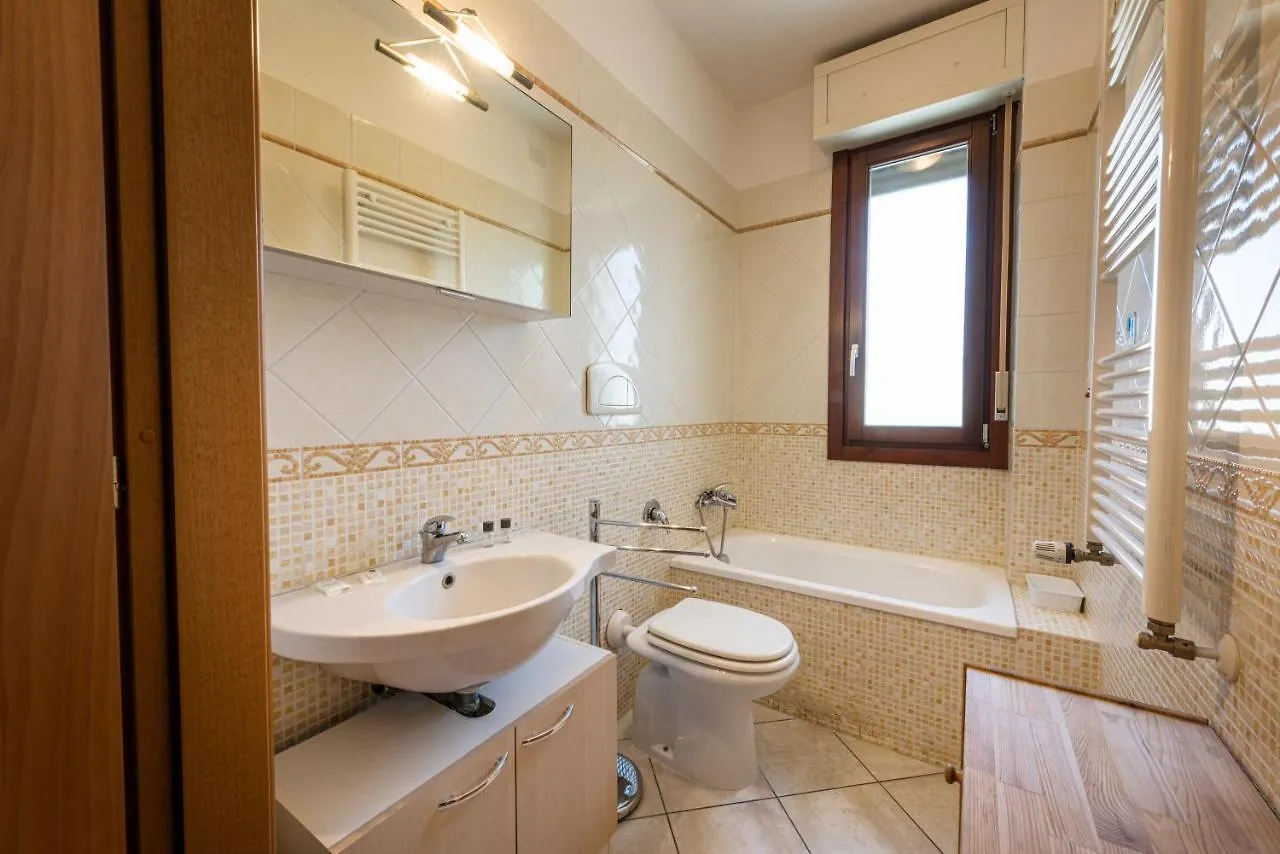 Visarno Modern By Mmega Apartment Florence