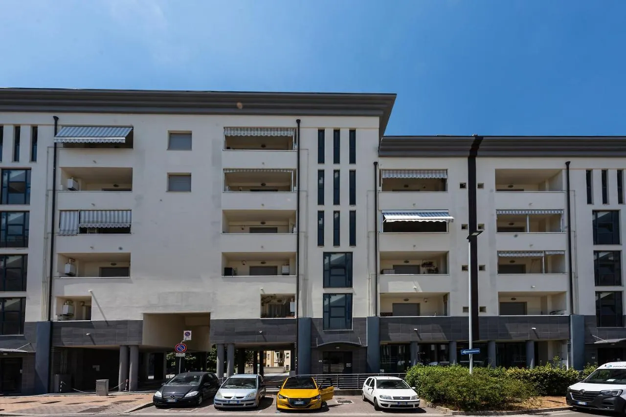Visarno Modern By Mmega Apartment Florence